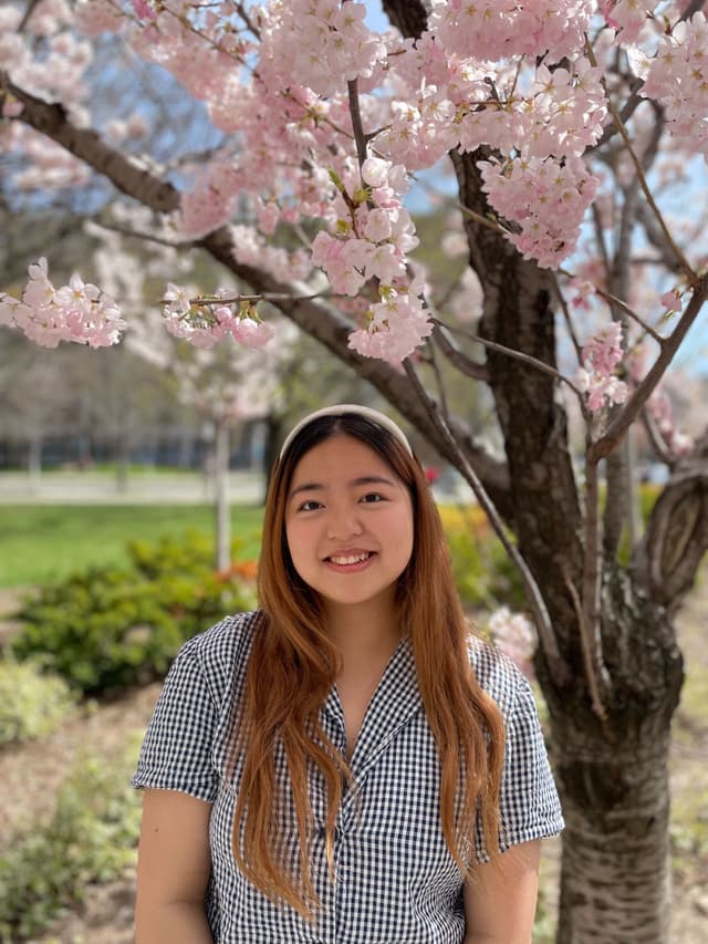 Yi (Cherry) Lian